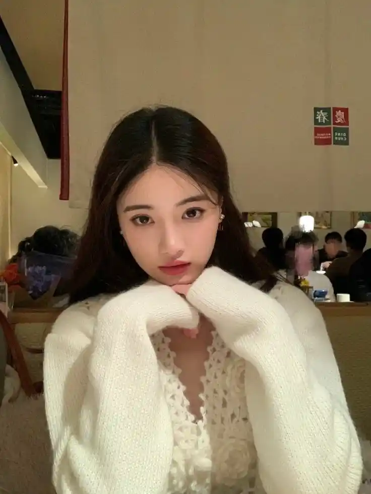 aesthetic-korean-girl-dp-images