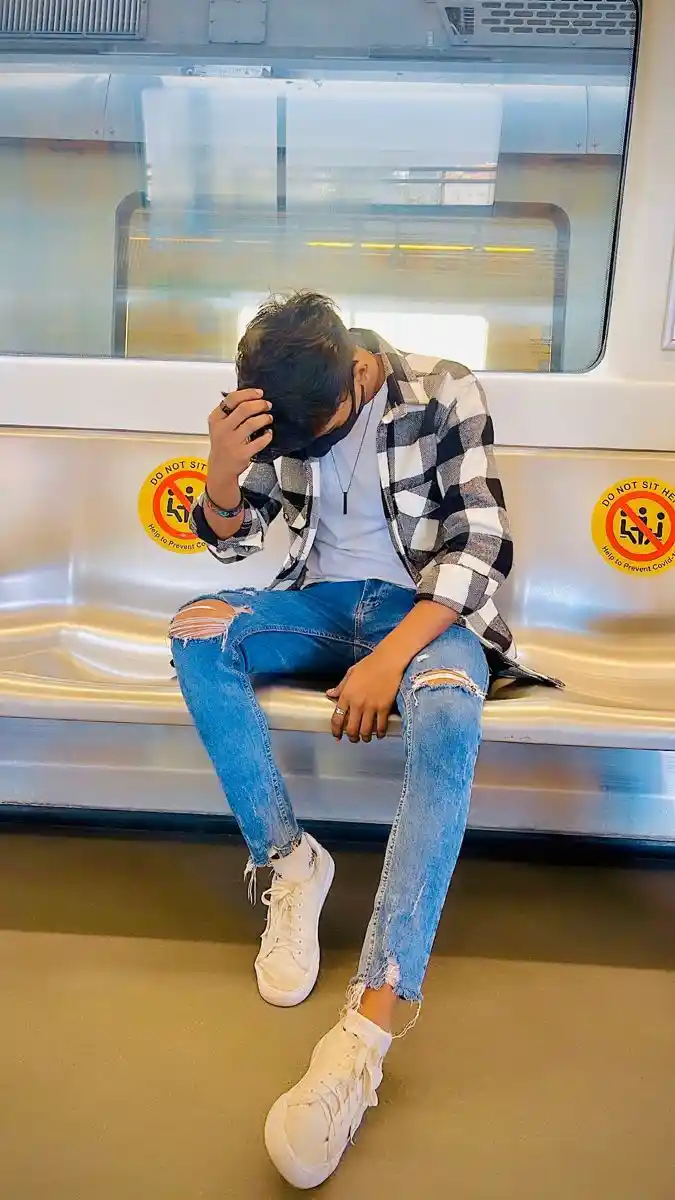 cool-attitude-boys-dp-pictures