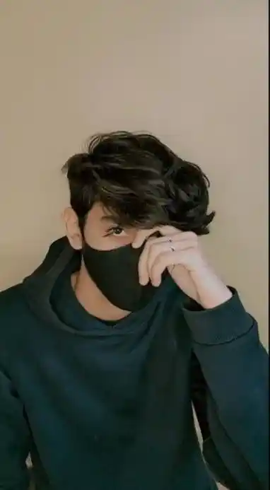 mirror-iphone-selfie-mask-boys-dp