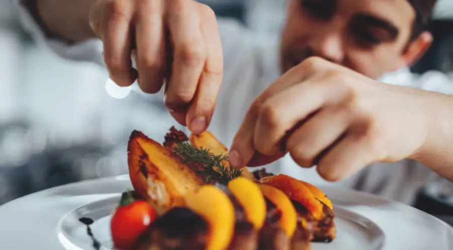 How Presentation Enhances the Experience of Authentic Indian Dining