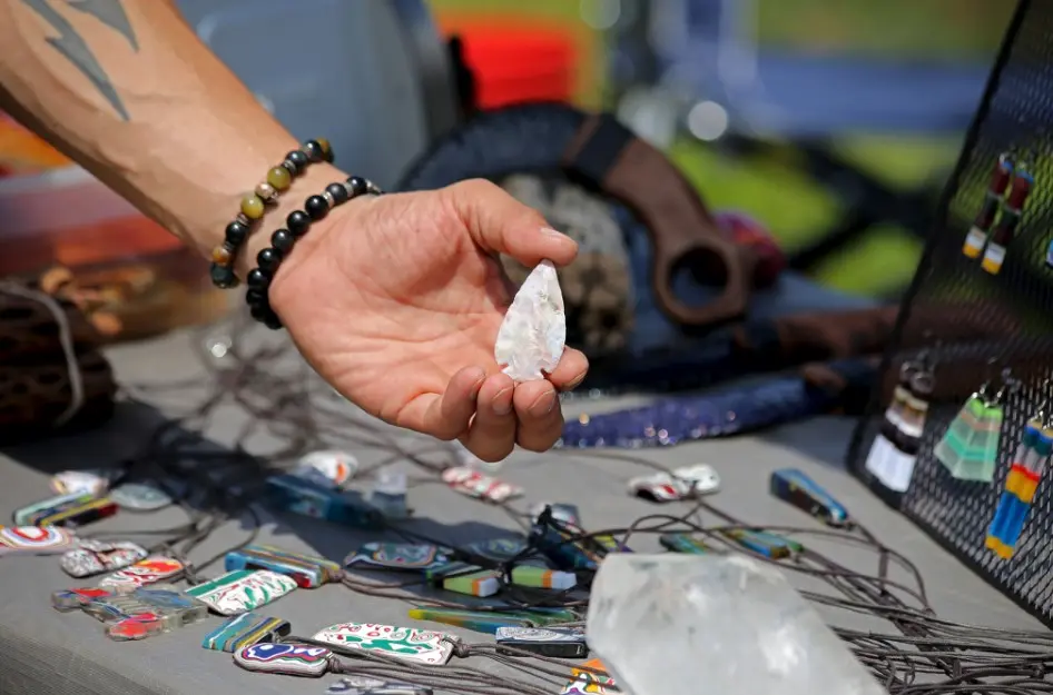 The Art of Flint Knapping and Traditional Blade Crafting